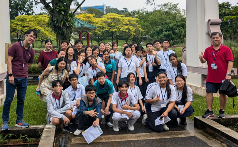 Learning Journey to explore sustainable features of Yunnan Garden @ NTU